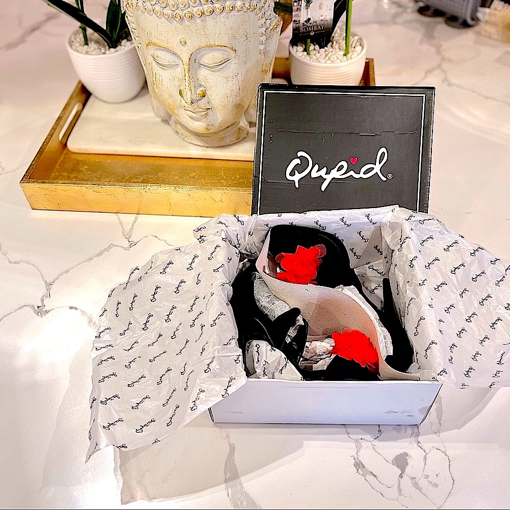 Qupid Ara-107 Black Suede Strappy Stilettos with Red Floral Detail, Size 5.5 - Picture 16 of 16